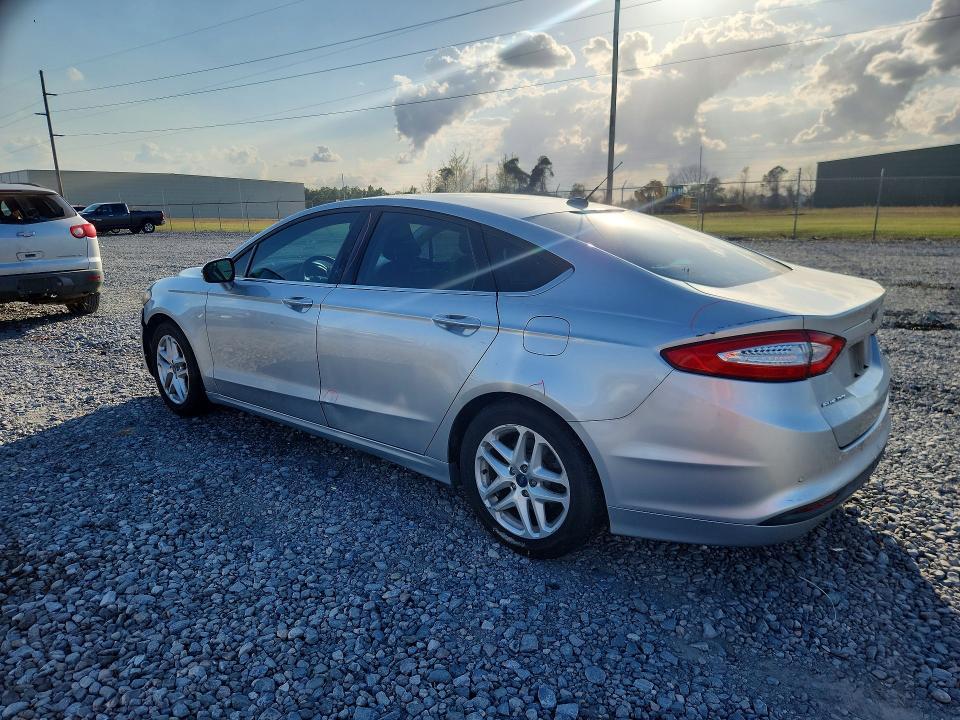 2016 Ford Fusion se