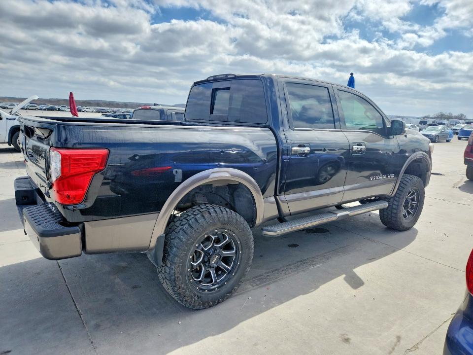 2019 Nissan Titan Platinum Reserve