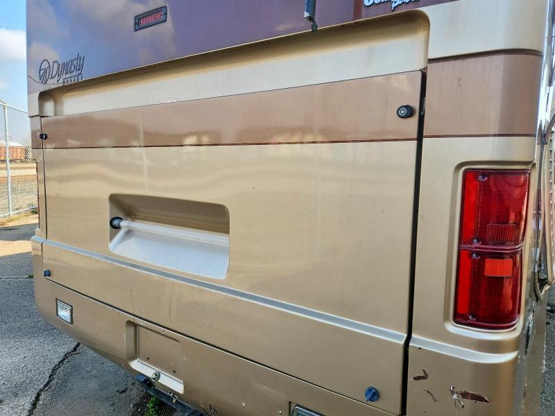 2001 Roadmaster Rail Executive Signature