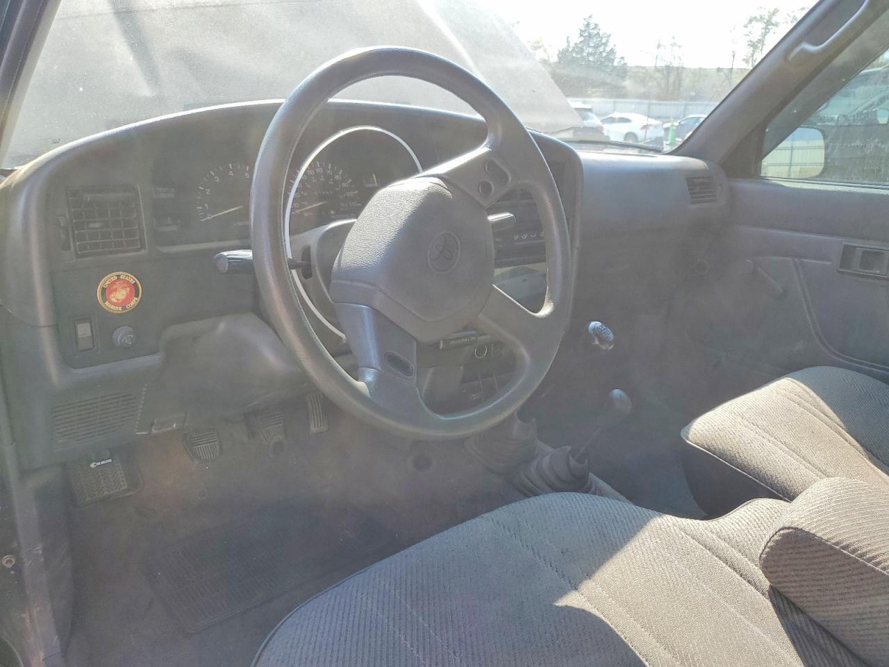 1994 Toyota Pickup DX V6