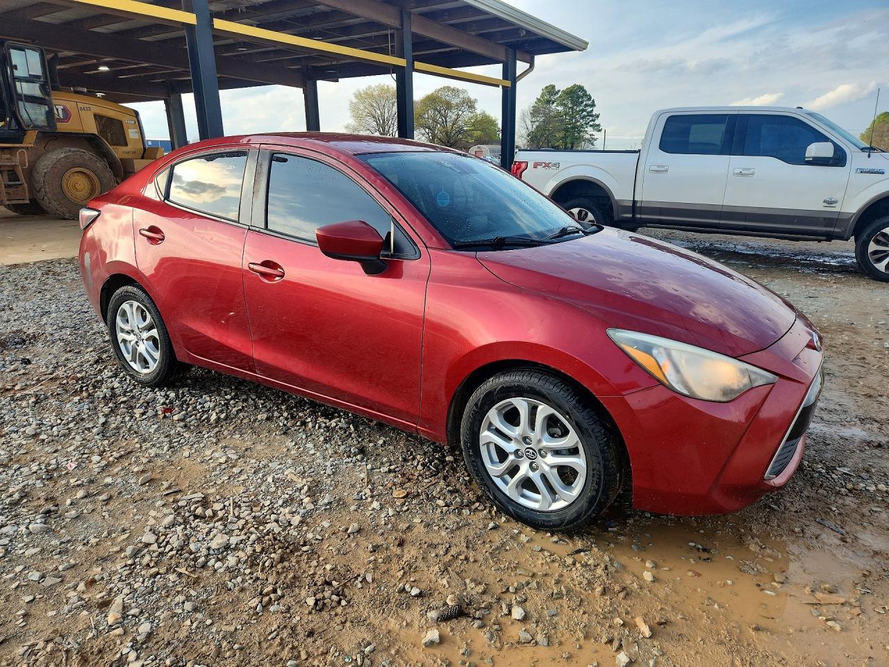2017 Toyota Yaris ia Base