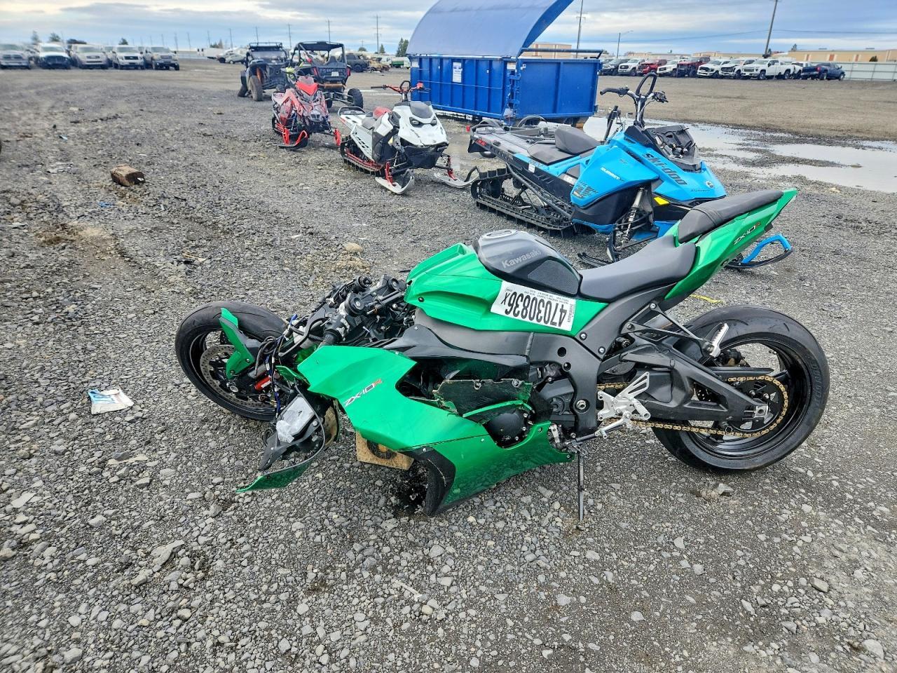2024 Kawasaki ZX1002 L