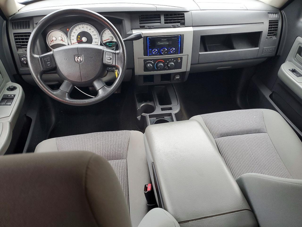 2008 Dodge Dakota slt
