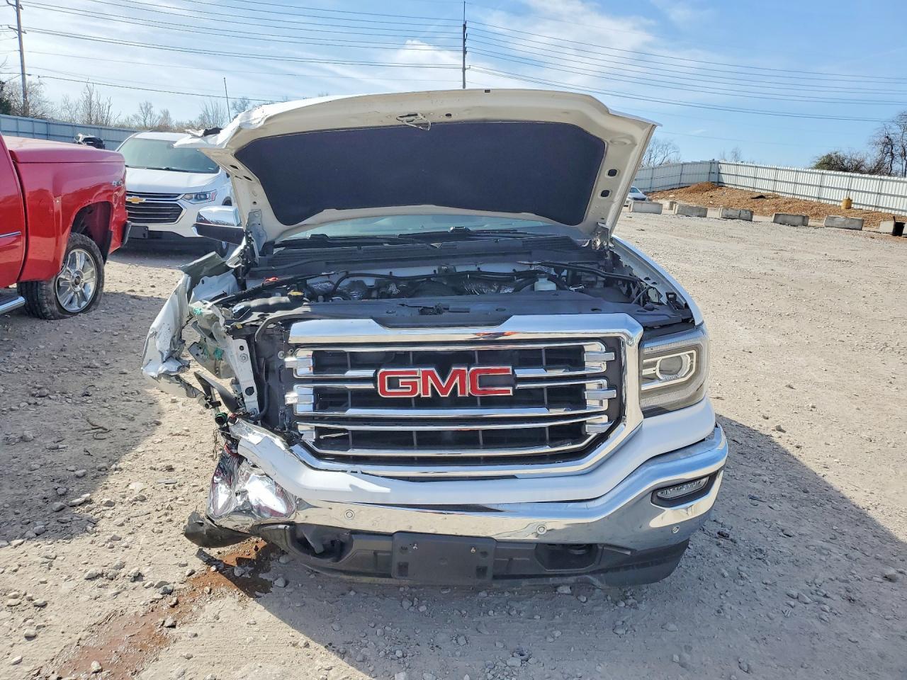 2018 GMC Sierra K1500 SLT