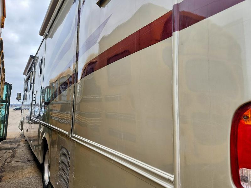 2005 Roadmaster RV