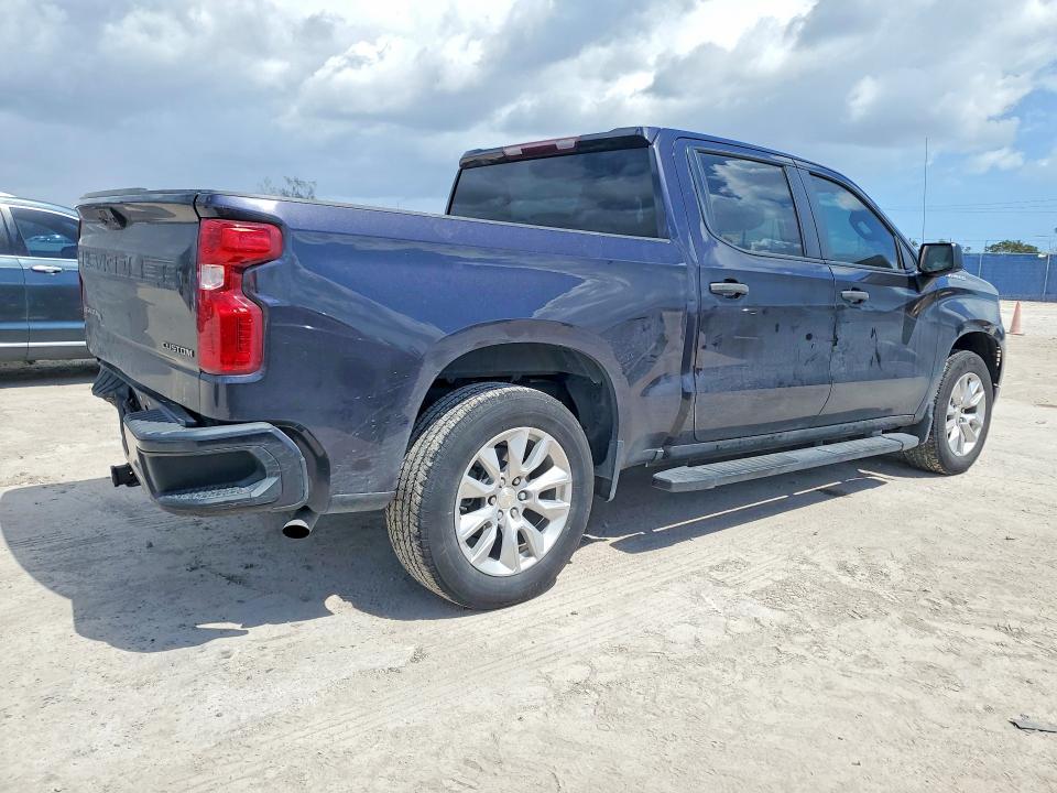 2023 Chevrolet Silverado C1500 Custom