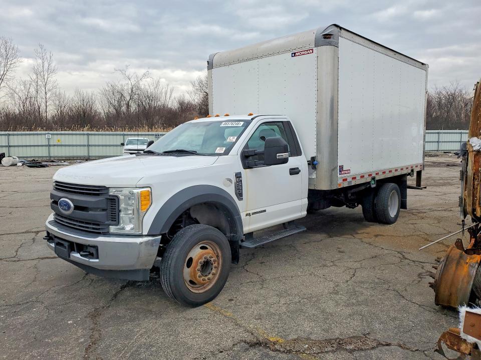 2017 Ford F550 Super Duty box Truck