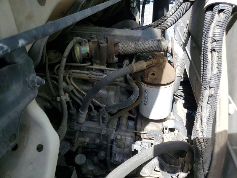 1999 GMC W4 Refrigerated BOX Truck