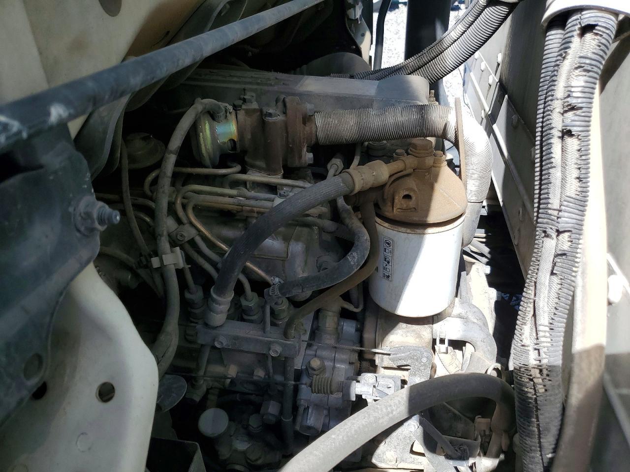 1999 GMC W4 Refrigerated BOX Truck