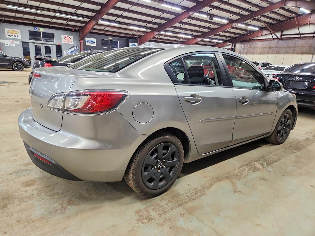 2011 Mazda 3 I