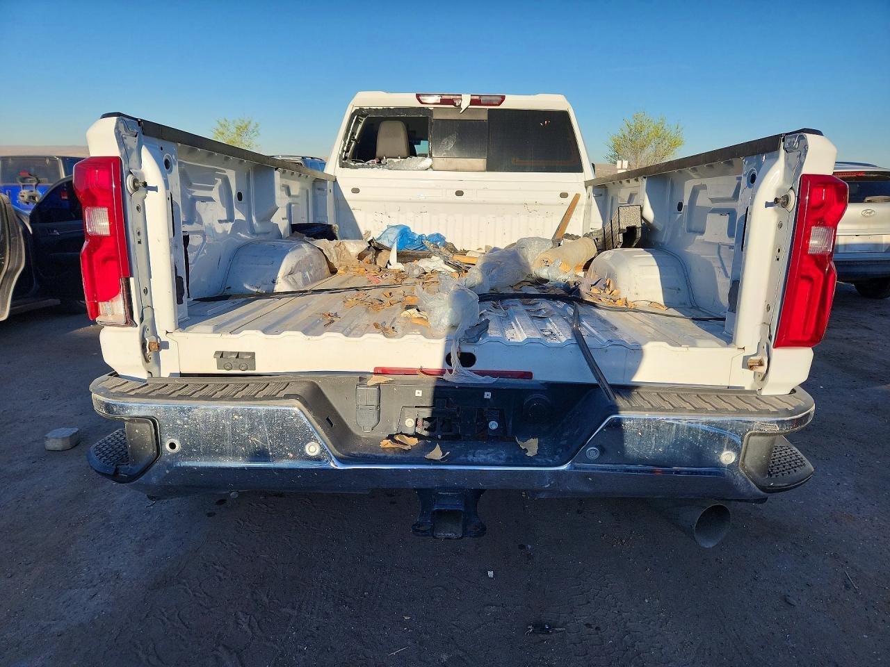 2024 Chevrolet Silverado K3500 LT