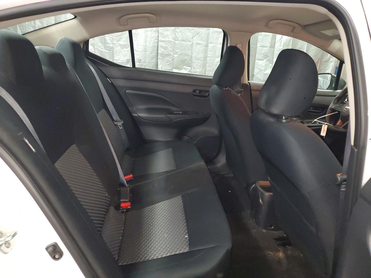 2023 Nissan Versa s