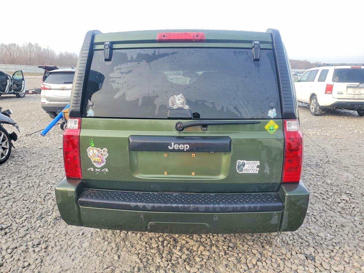 2009 Jeep Commander Sport