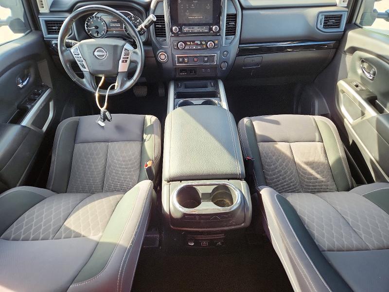 2023 Nissan Titan SV