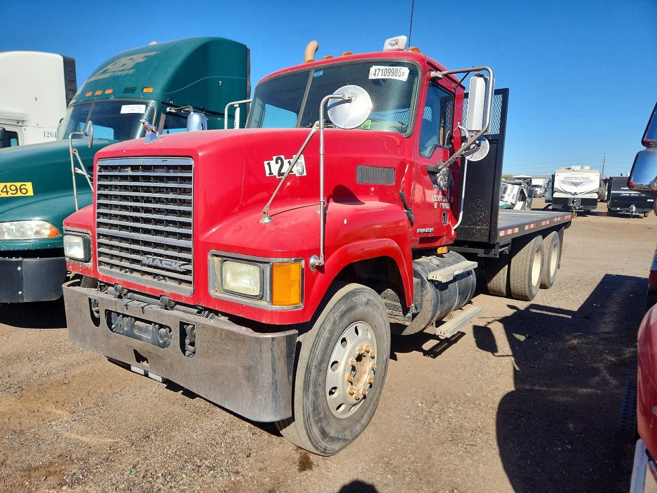 2008 Mack CHU613 Flatbed Truck
