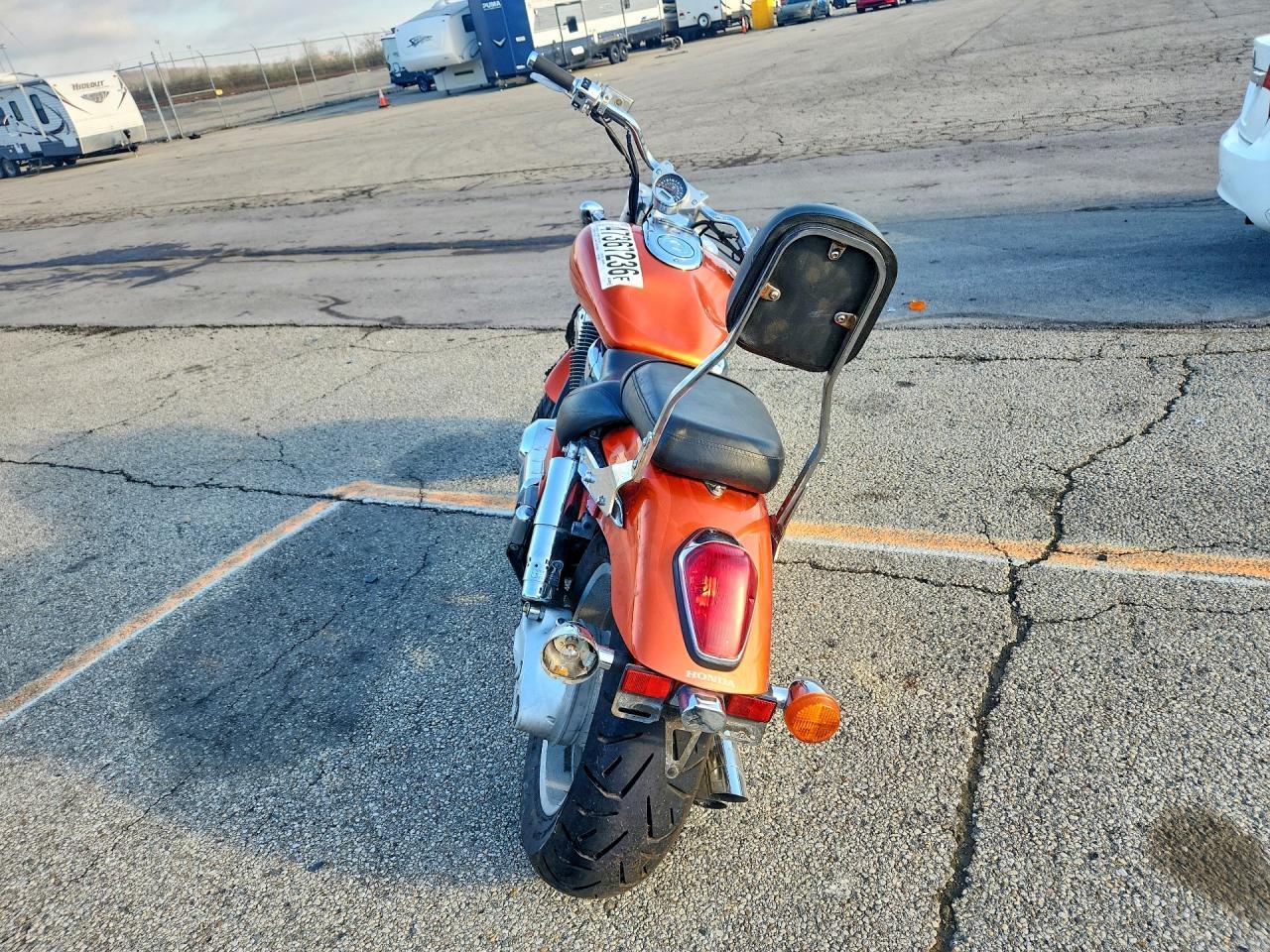 2004 Honda VTX1800 C