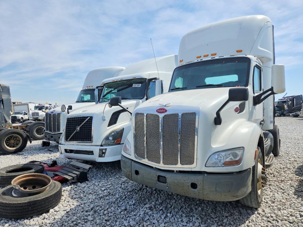 2017 Peterbilt 579 Semi Truck