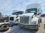 2017 Peterbilt 579 Semi Truck