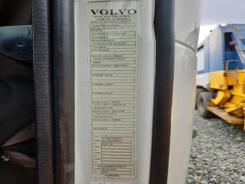 2015 Volv O vnl Semi Truck