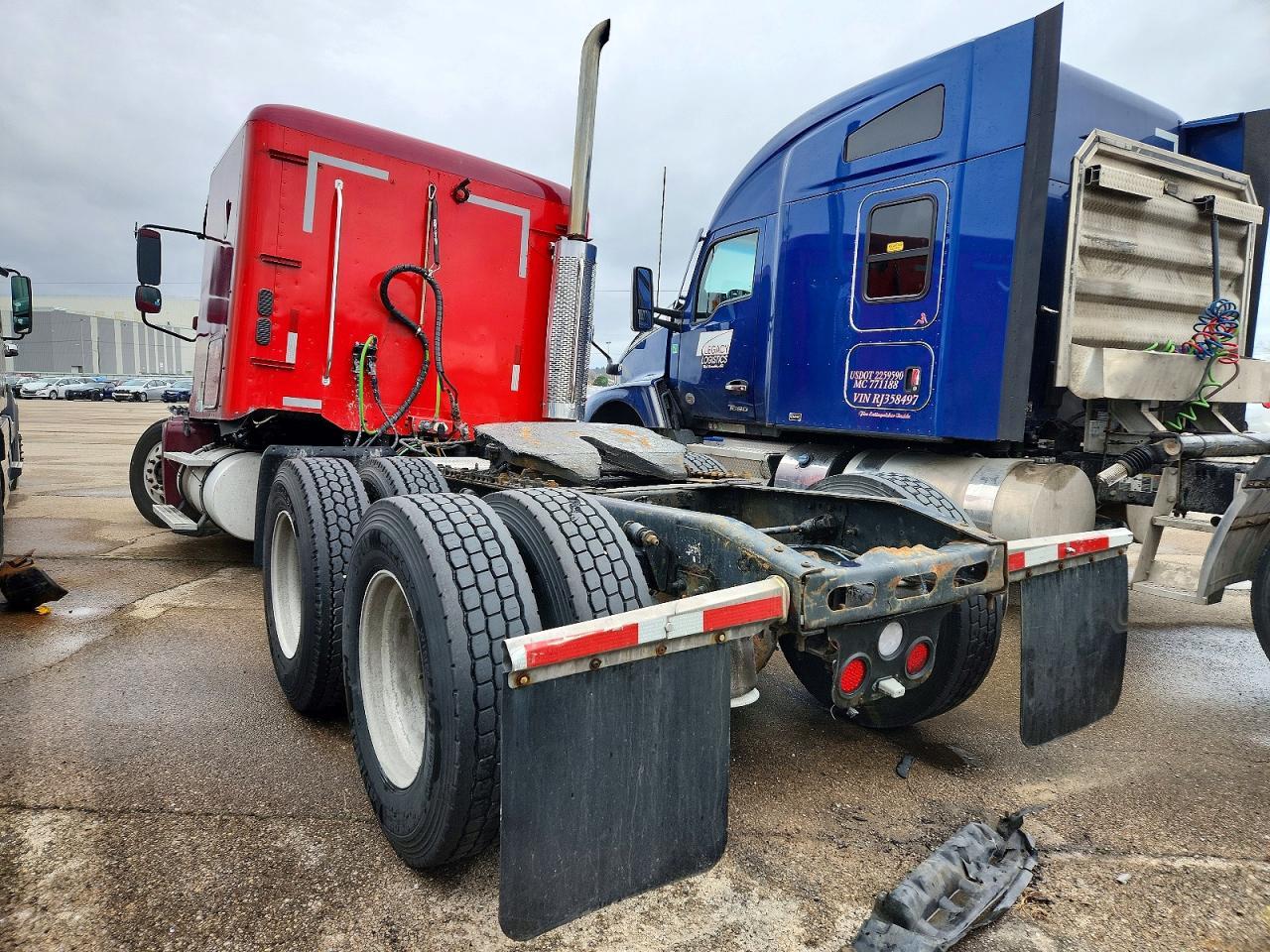 2006 Freightliner Columbia 112