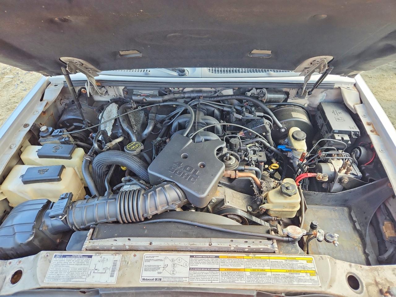 2002 Ford Explorer Sport