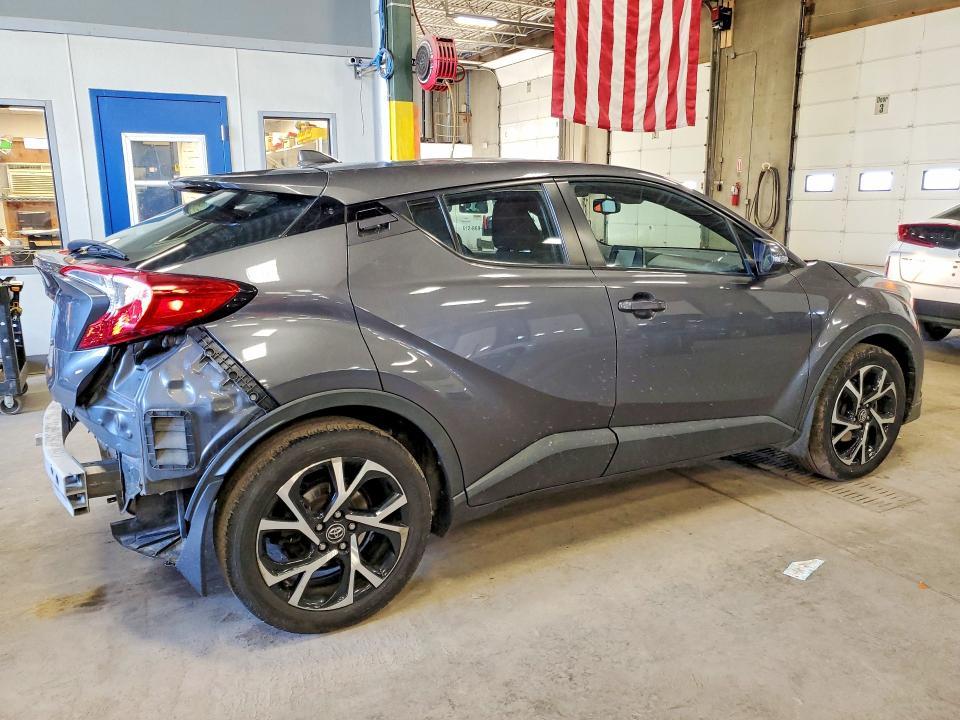 2018 Toyota C-hr xle