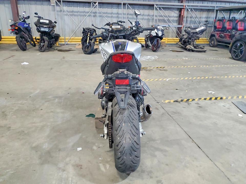 2023 Yamaha MT09 D