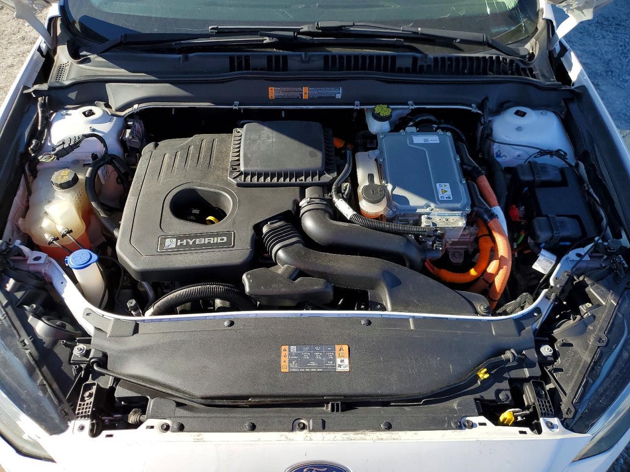 2018 Ford Fusion se Hybrid
