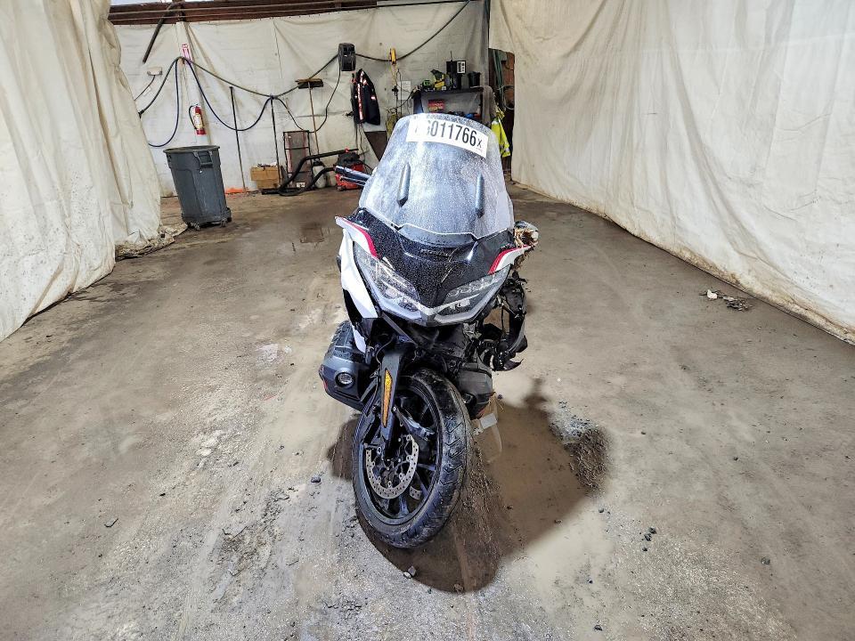 2024 Honda GL1800 D