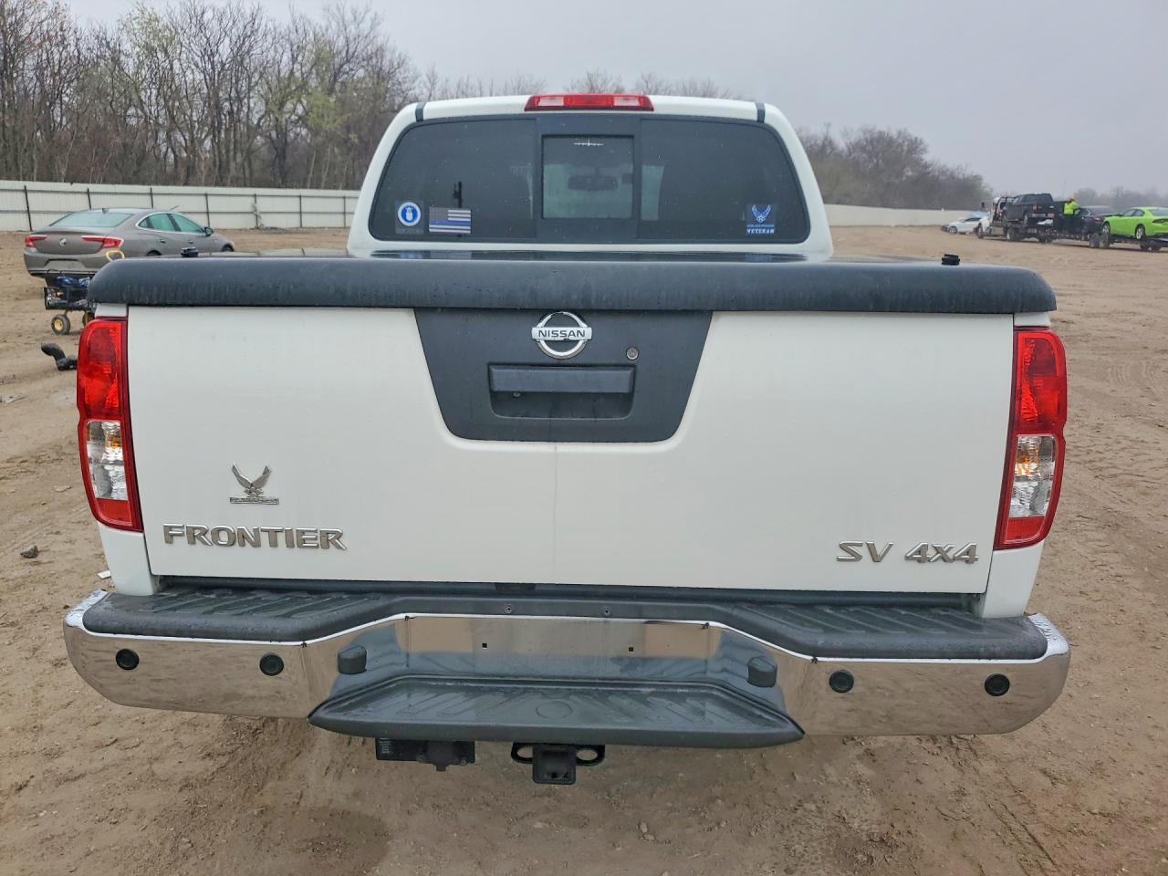 2016 Nissan Frontier S
