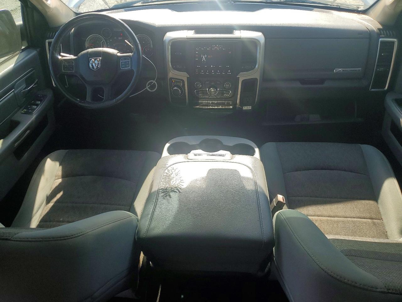 2019 Dodge RAM 1500 Classic SLT