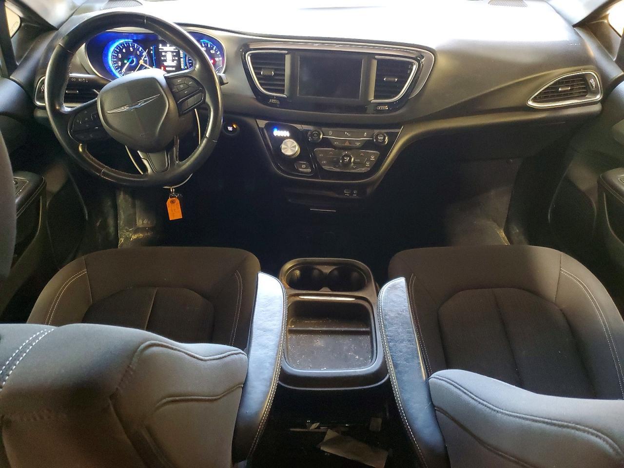2019 Chrysler Pacifica Touring Plus