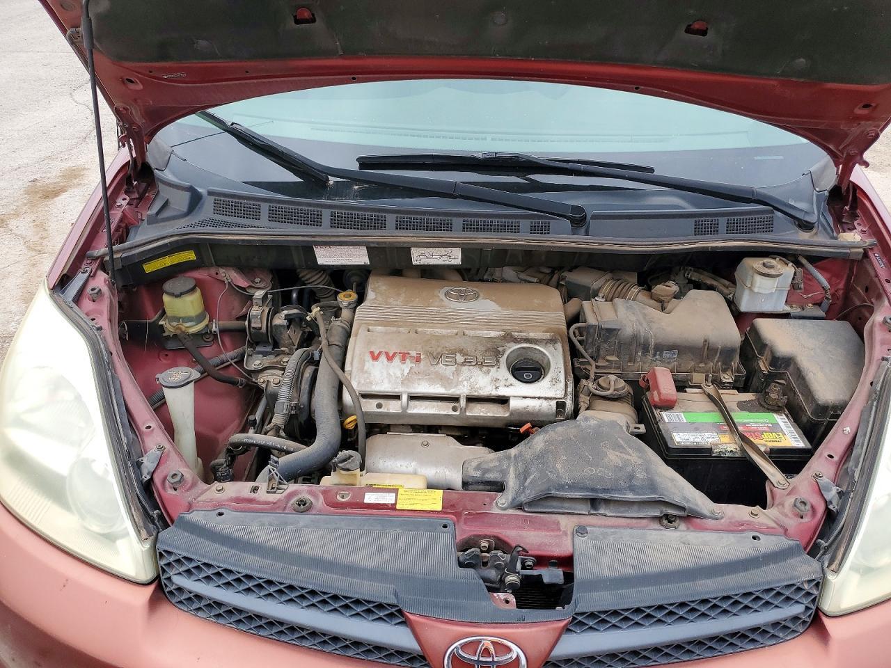 2005 Toyota Sienna ce 7 Passenger