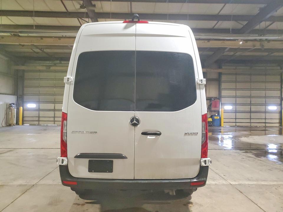 2025 Mercedes-Benz Sprinter 2500