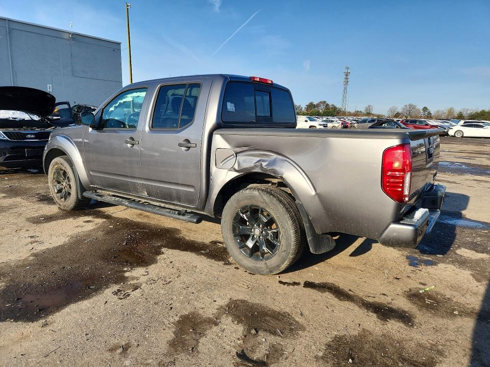 2021 Nissan Frontier SV