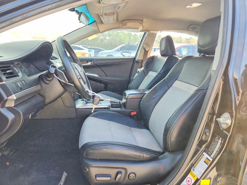 2014 Toyota Camry se