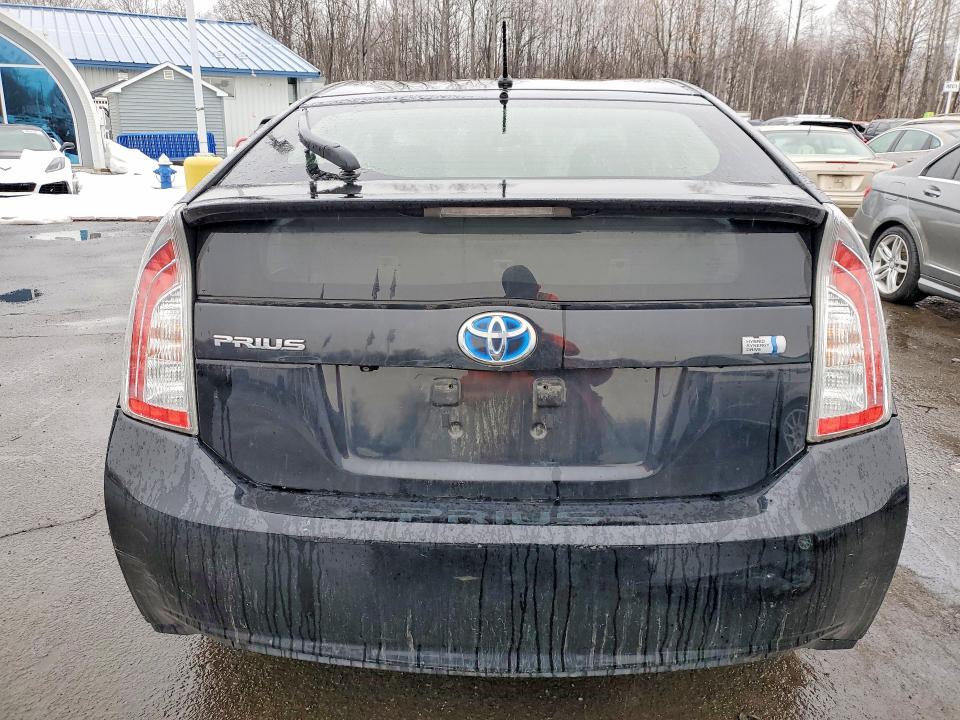 2015 Toyota Prius two