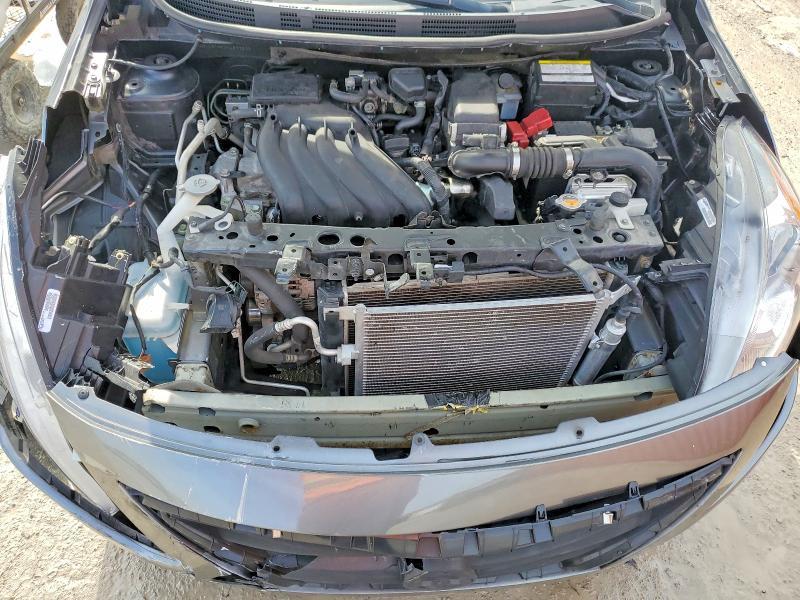 2019 Nissan Versa sv