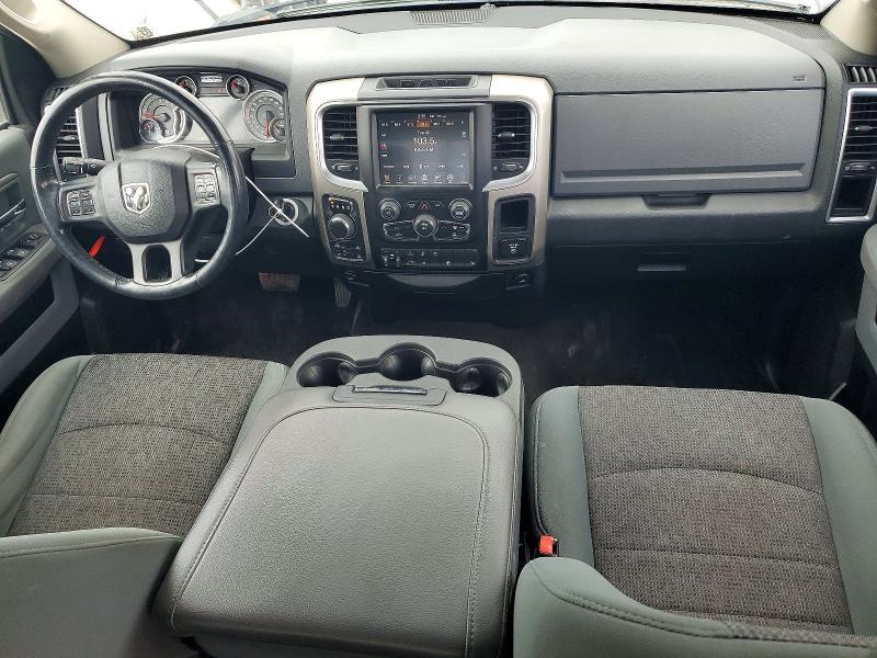 2015 Dodge RAM 1500 SLT