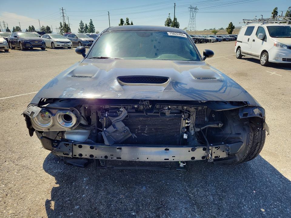 2019 Dodge Challenger r