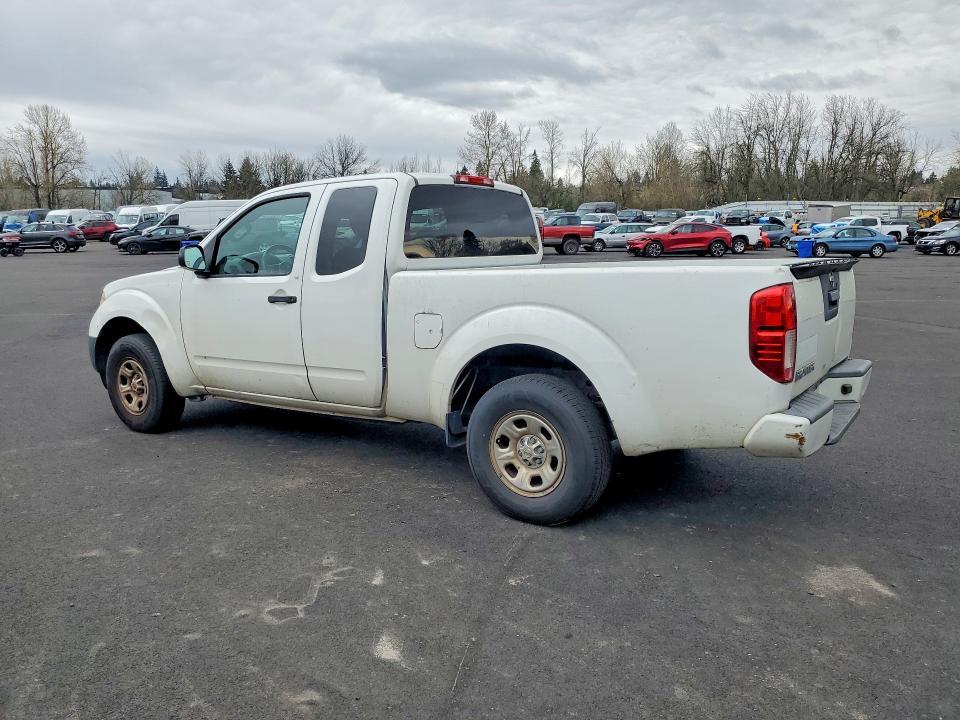2017 Nissan Frontier s