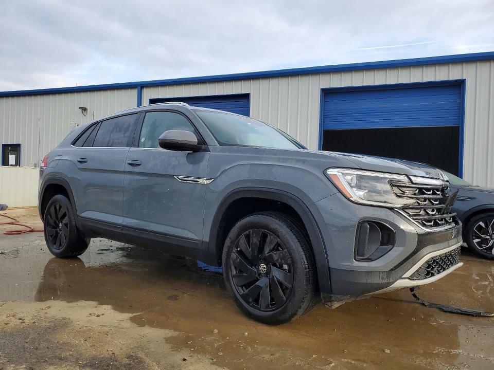 2025 Volkswagen Atlas Cross Sport se