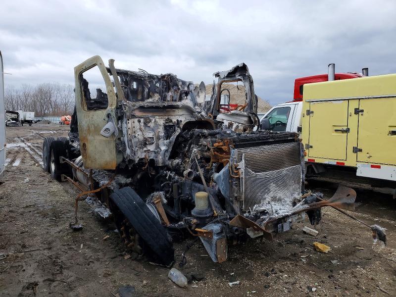 2022 Freigliner 2022 Freightliner Cascadia 126 Semi Truck