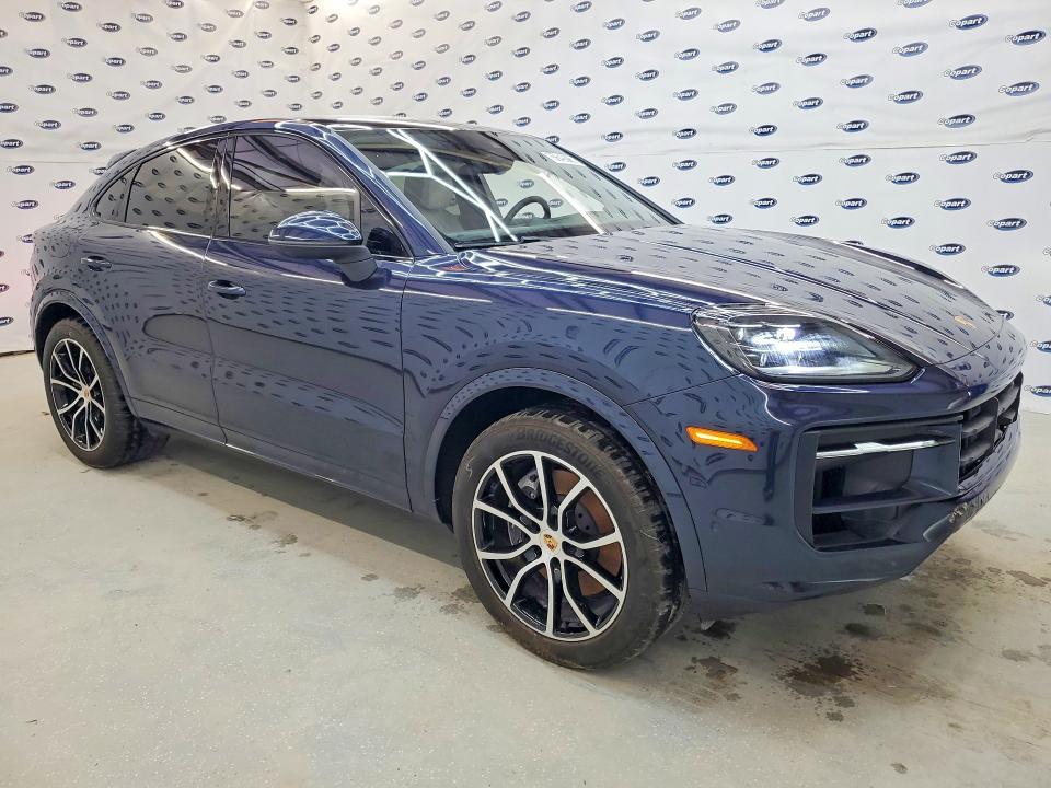2025 Porsche Cayenne Coupe