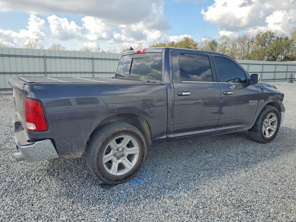2017 Dodge RAM 1500 SLT