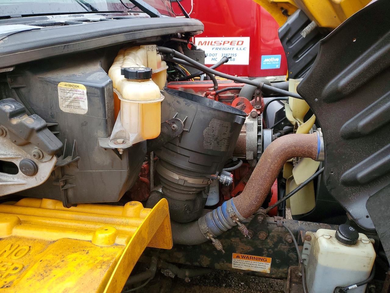 2013 Thomas SAF-T-LINER C2-School Bus