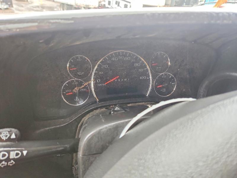 2023 GMC Savana BOX Truck