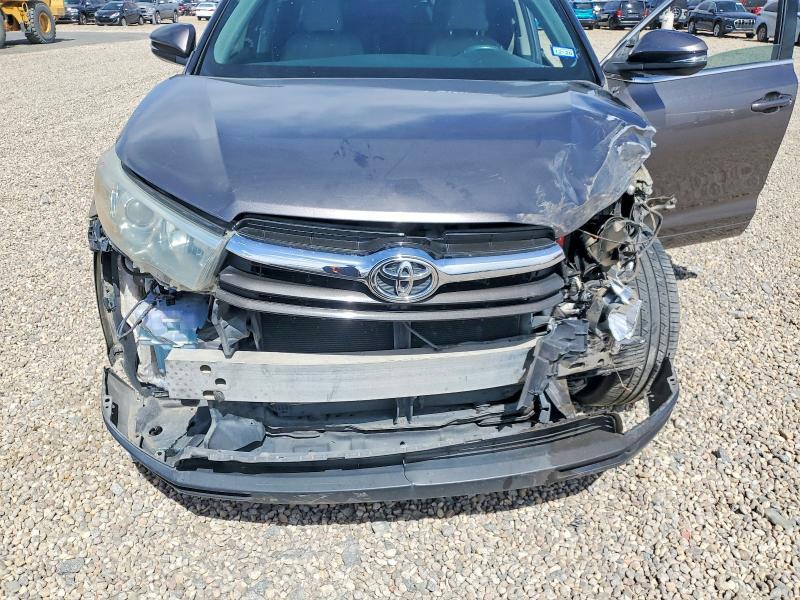 2016 Toyota Highlander xle