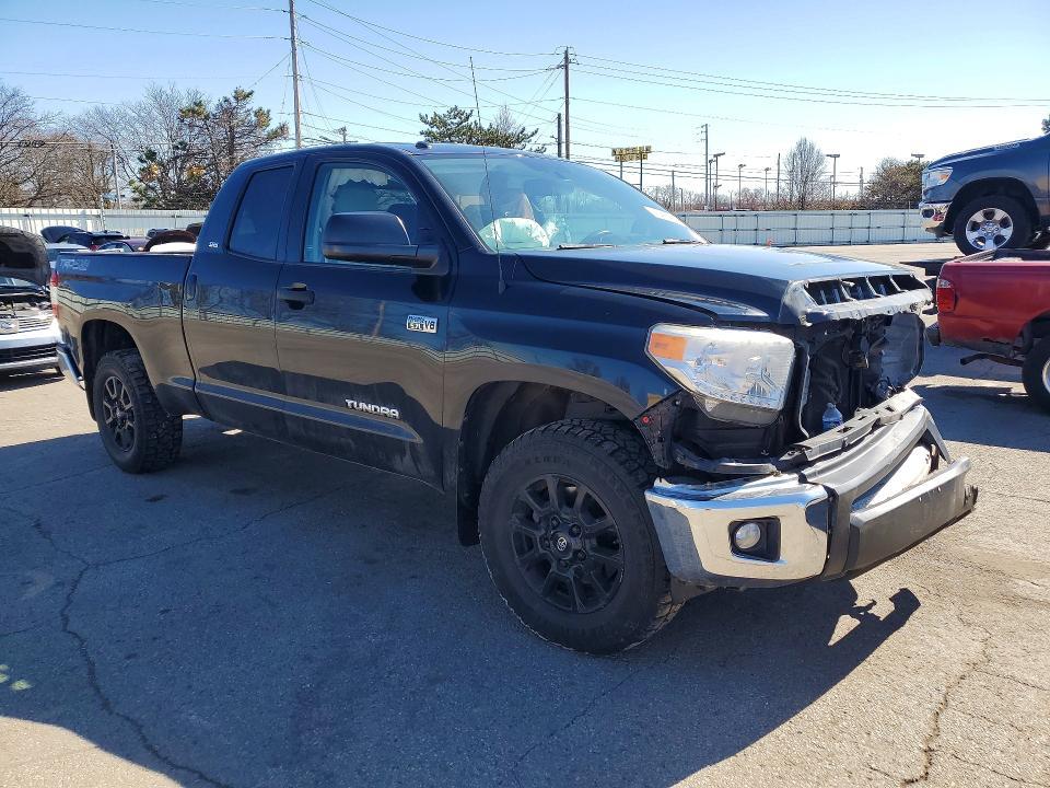 2017 Toyota Tundra SR5
