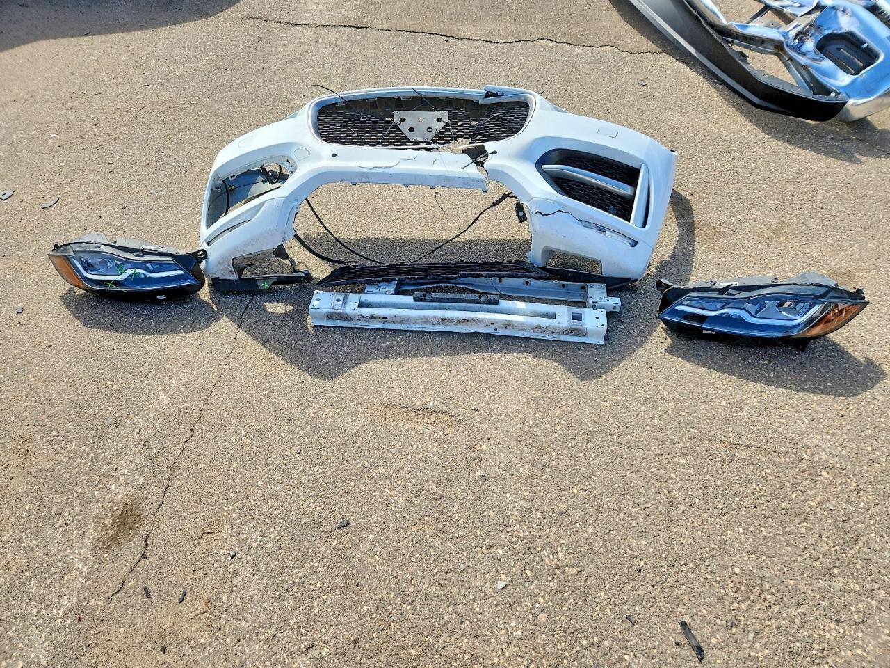 2017 Jaguar F-pace R-sport